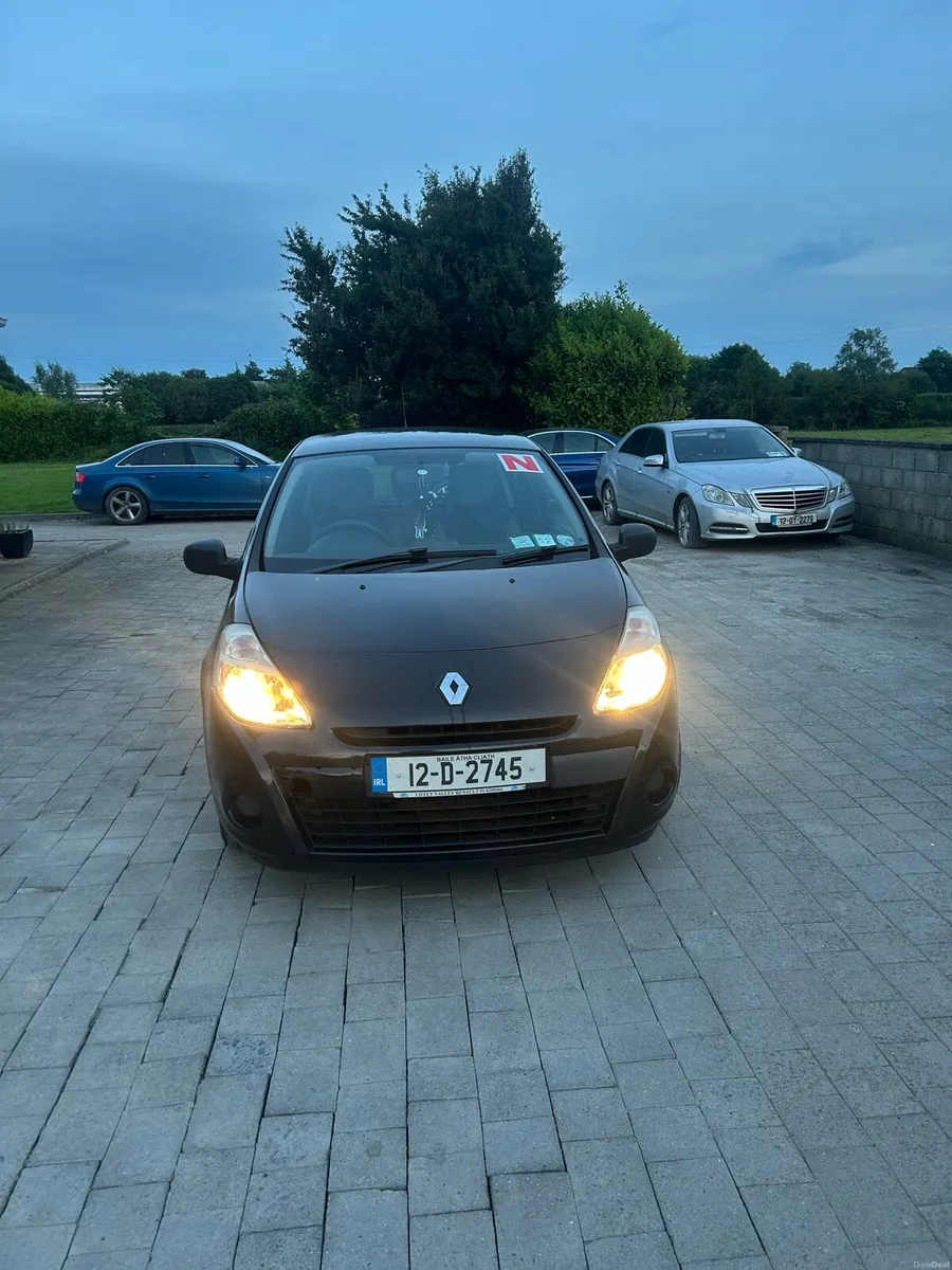 Renault Clio - Image 1