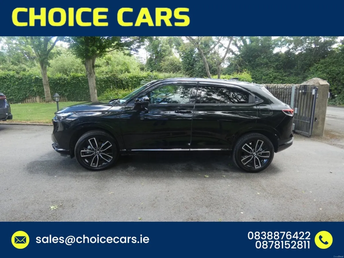 Honda Vezel 1.5 AUTO HYBRID Z SPEC NEW MODEL - Image 3