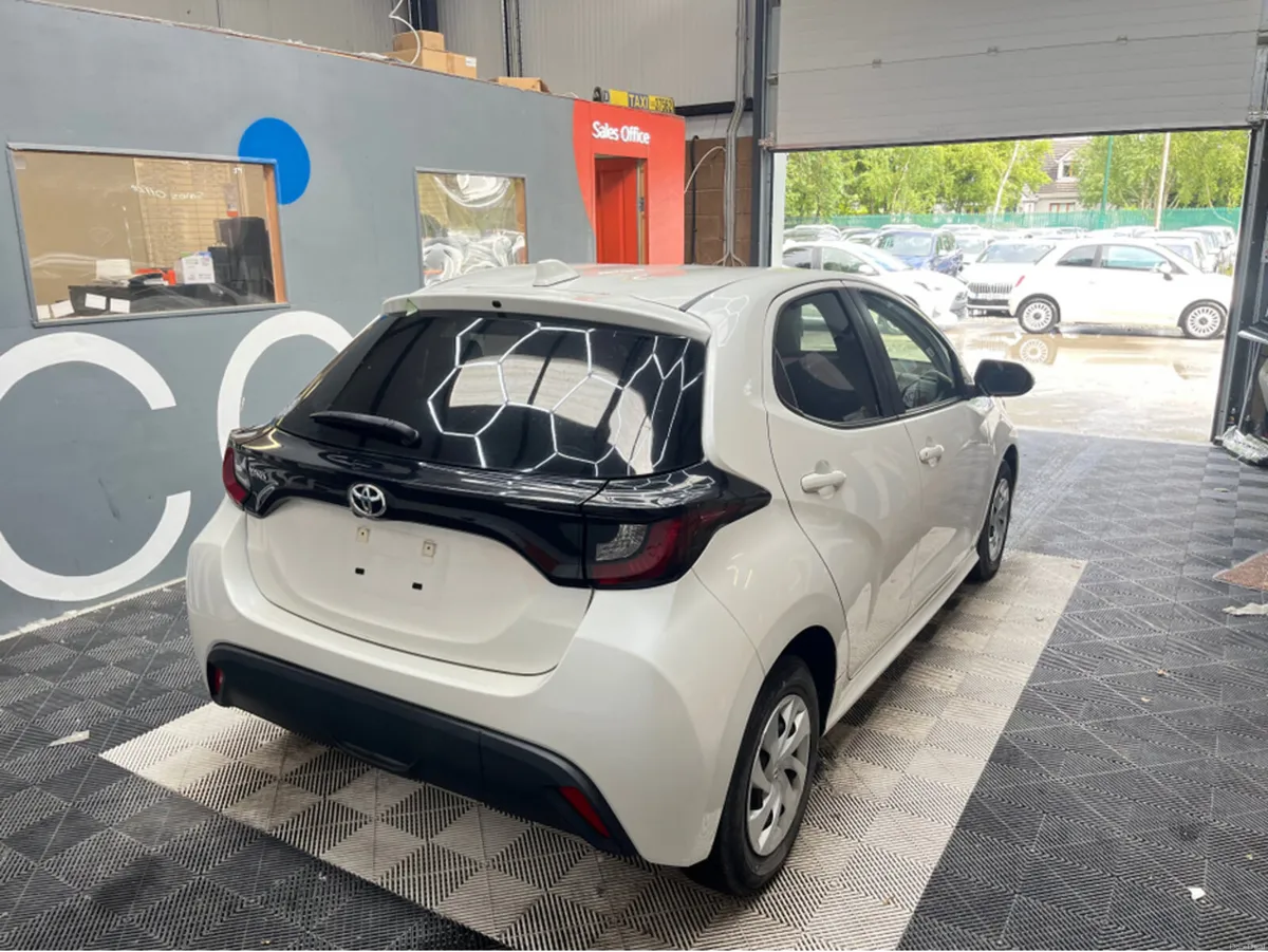 Toyota Yaris Automatic - 1L Petrol - Reverse Camer - Image 2