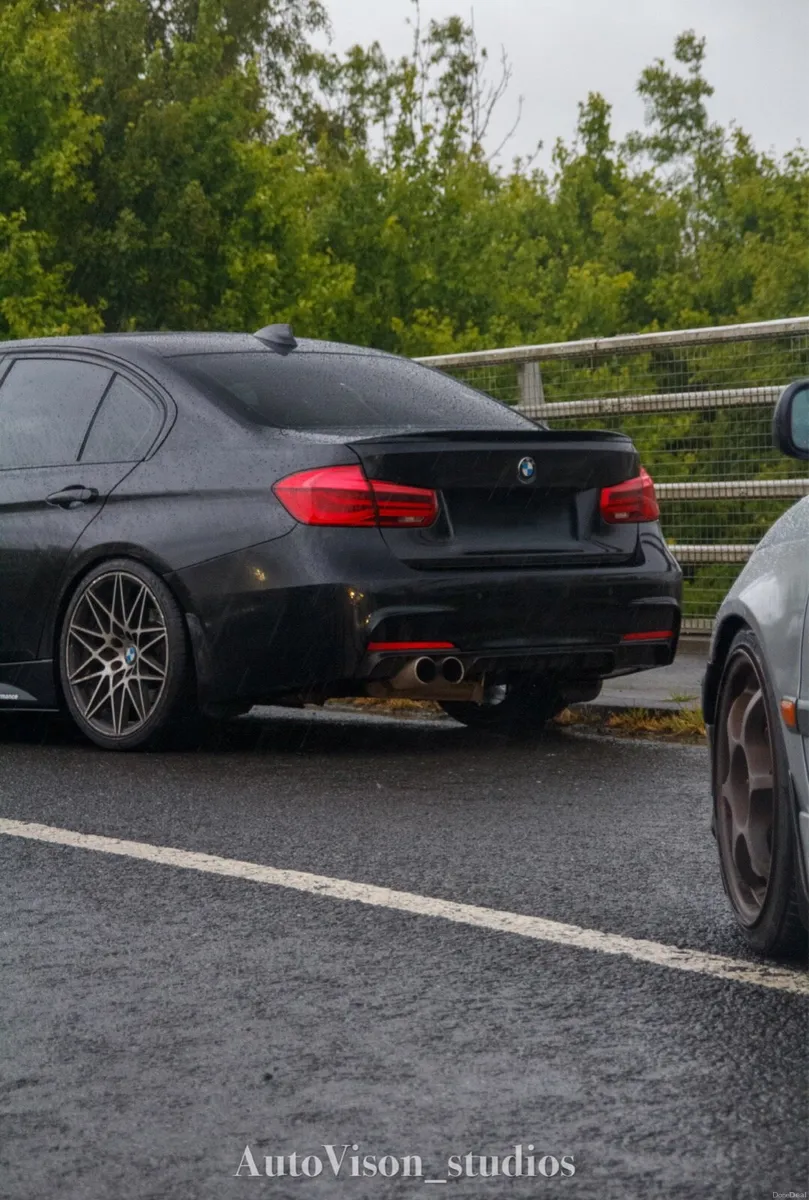 2016 BMW 318D M Sport - Image 3