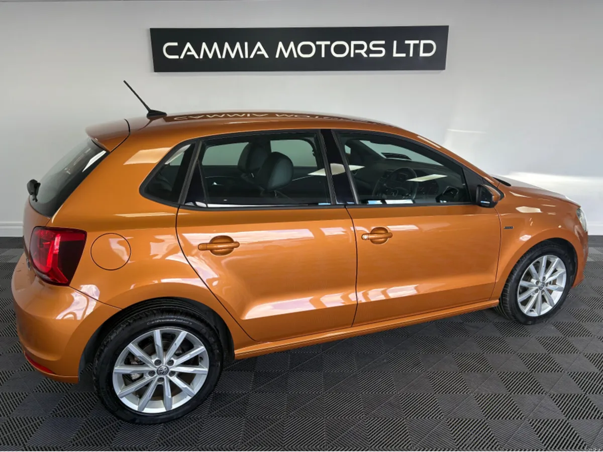 Volkswagen Polo *VOLKSWAGEN POLO* *AUTOMATIC DSG* - Image 2
