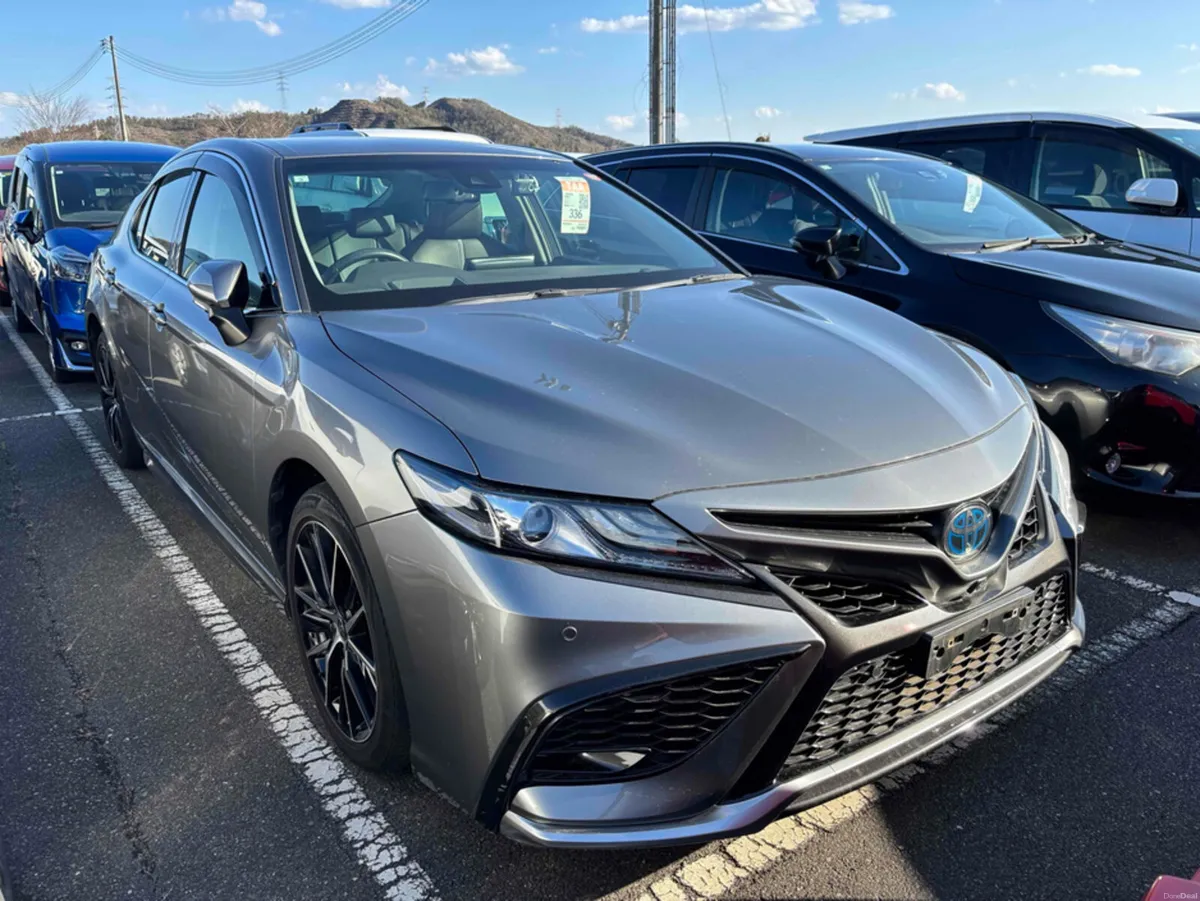 Toyota Camry WS HYBRID AUTOMATIC 2.5 PETROL //HIGH