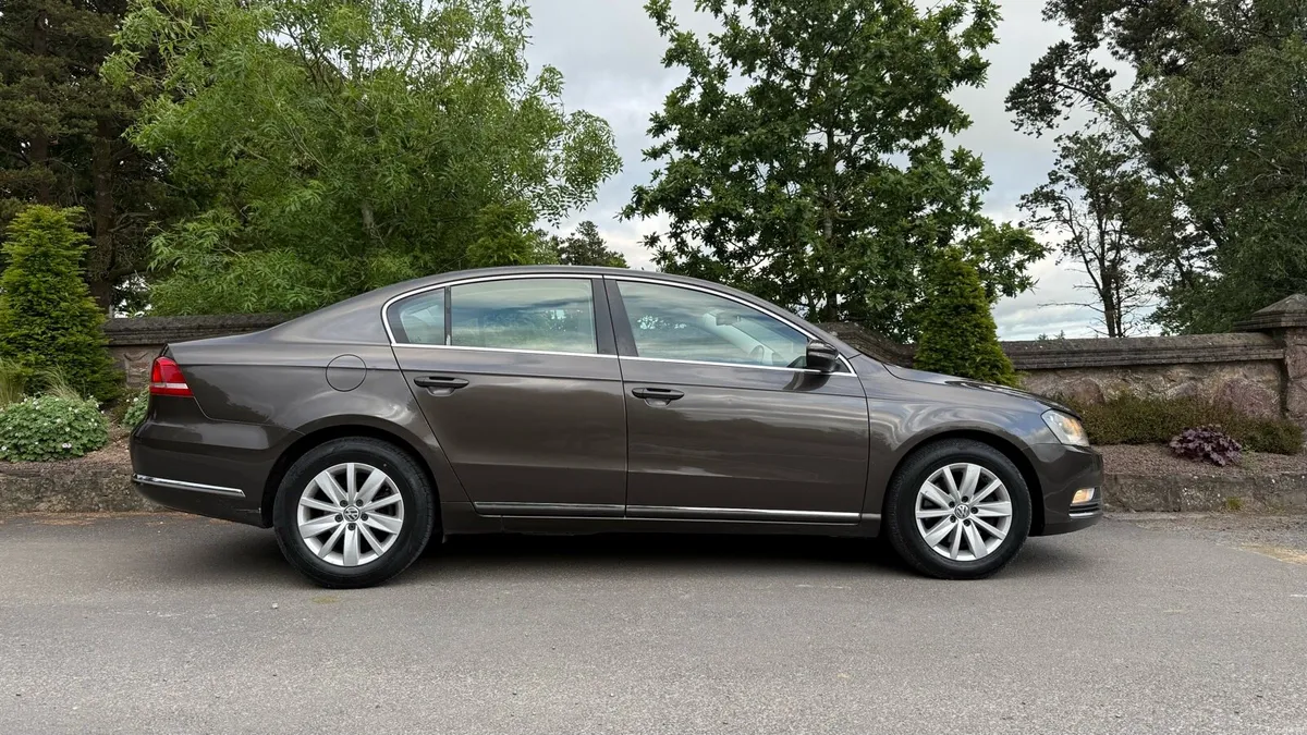 VW Passat 1.6 TDI Comfortline - Image 3