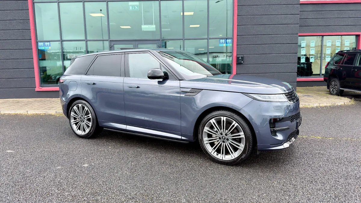 Range Rover Sport P460e Se Dynamic - Image 4