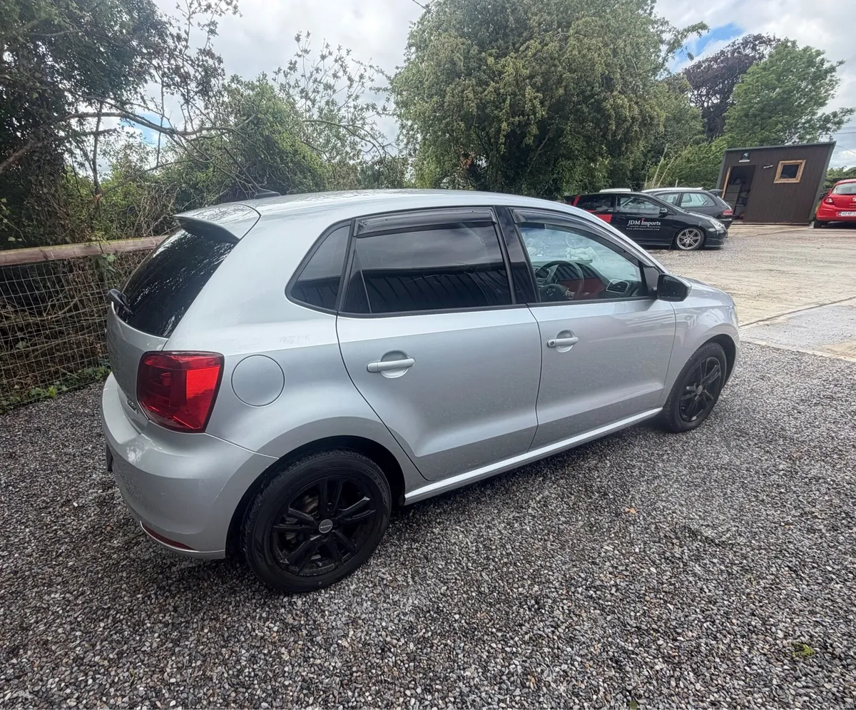 2015 Volkswagen Polo 1.2 Comfortline - Image 3