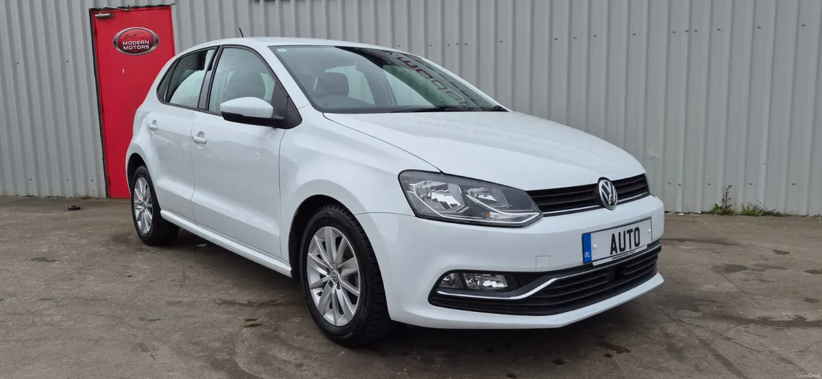 Volkswagen Polo automatic 1.2 comfortline low kms - Image 3