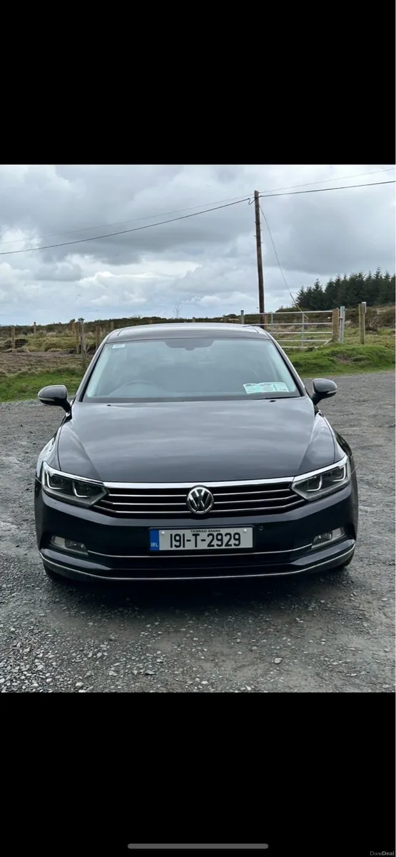 2L Auto Volkswagen Passat - Image 2