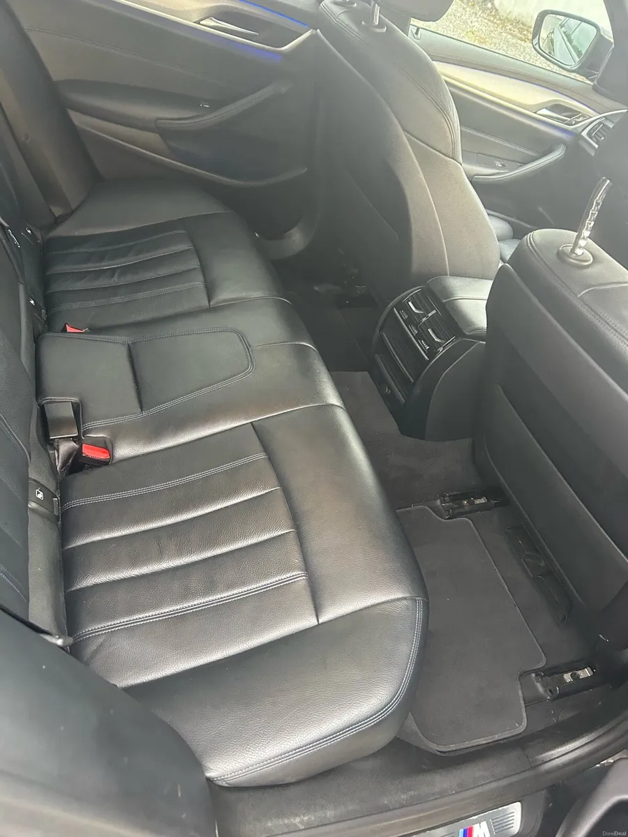 BMW 5 series hybrid (( Low mileage)) - Image 4