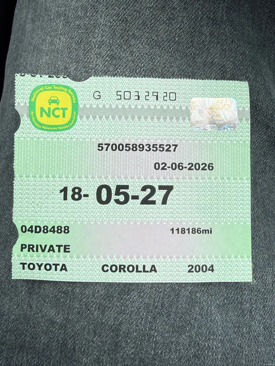 Toyota Corolla - Image 4