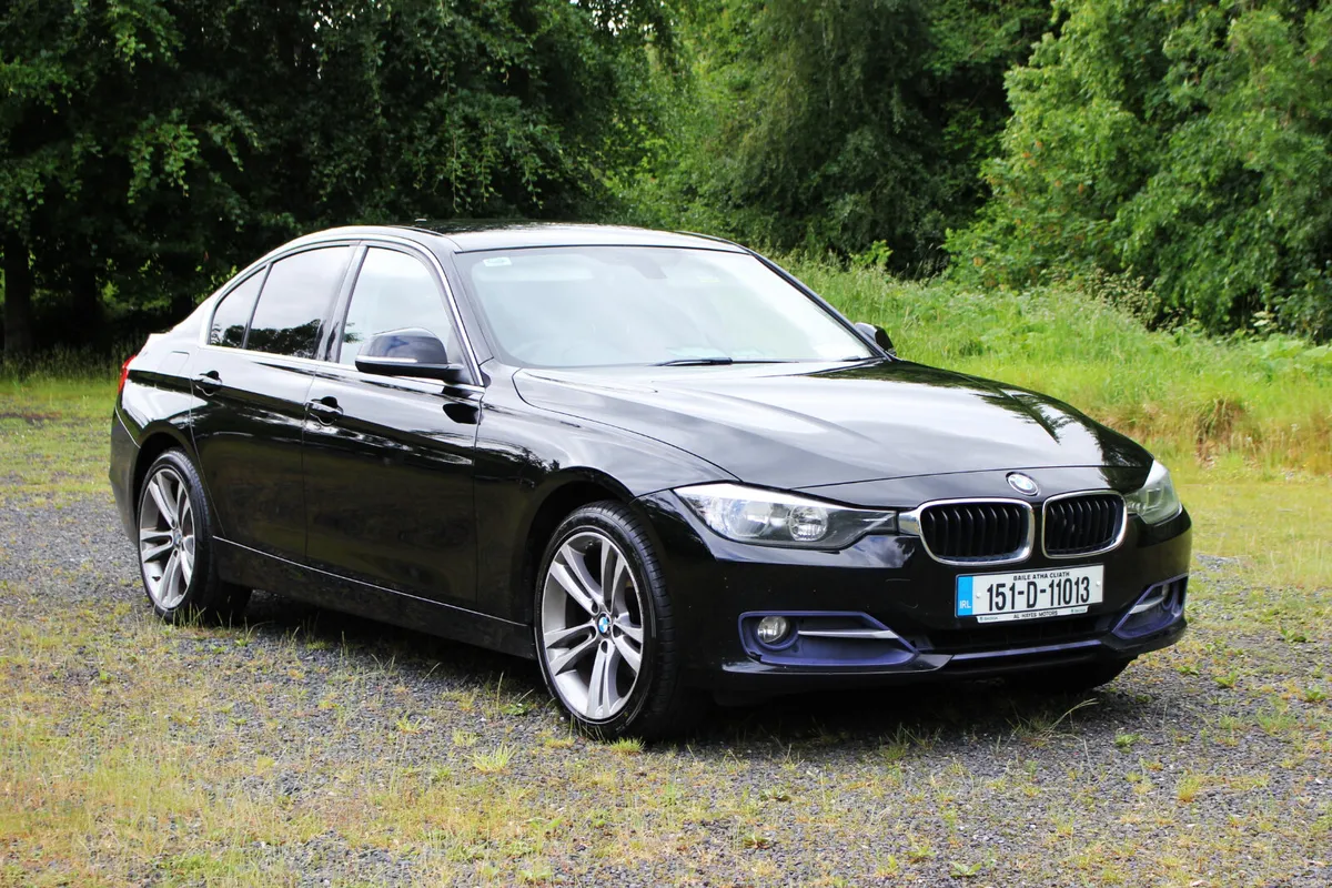 BMW 316D SPORT PLUS/Manual/BLACK+RED LEATHER - Image 3