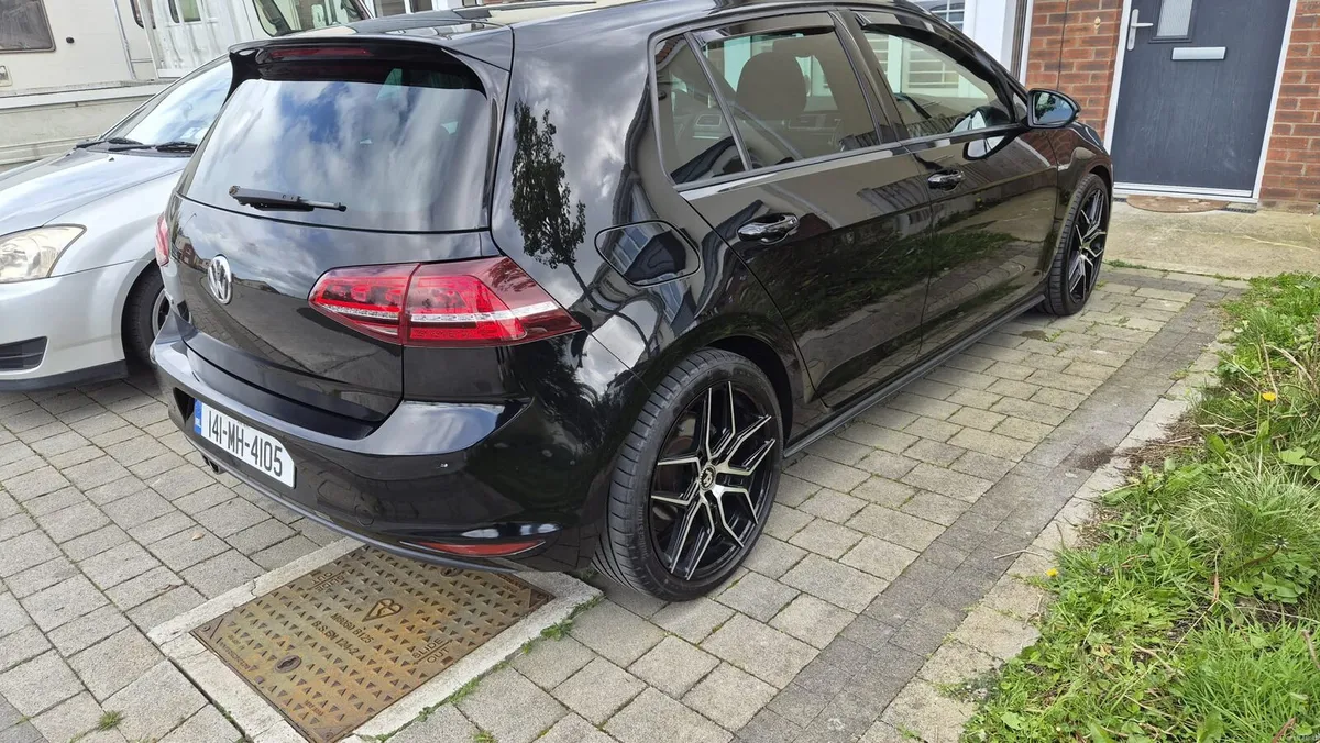141 Golf GTD - Image 1