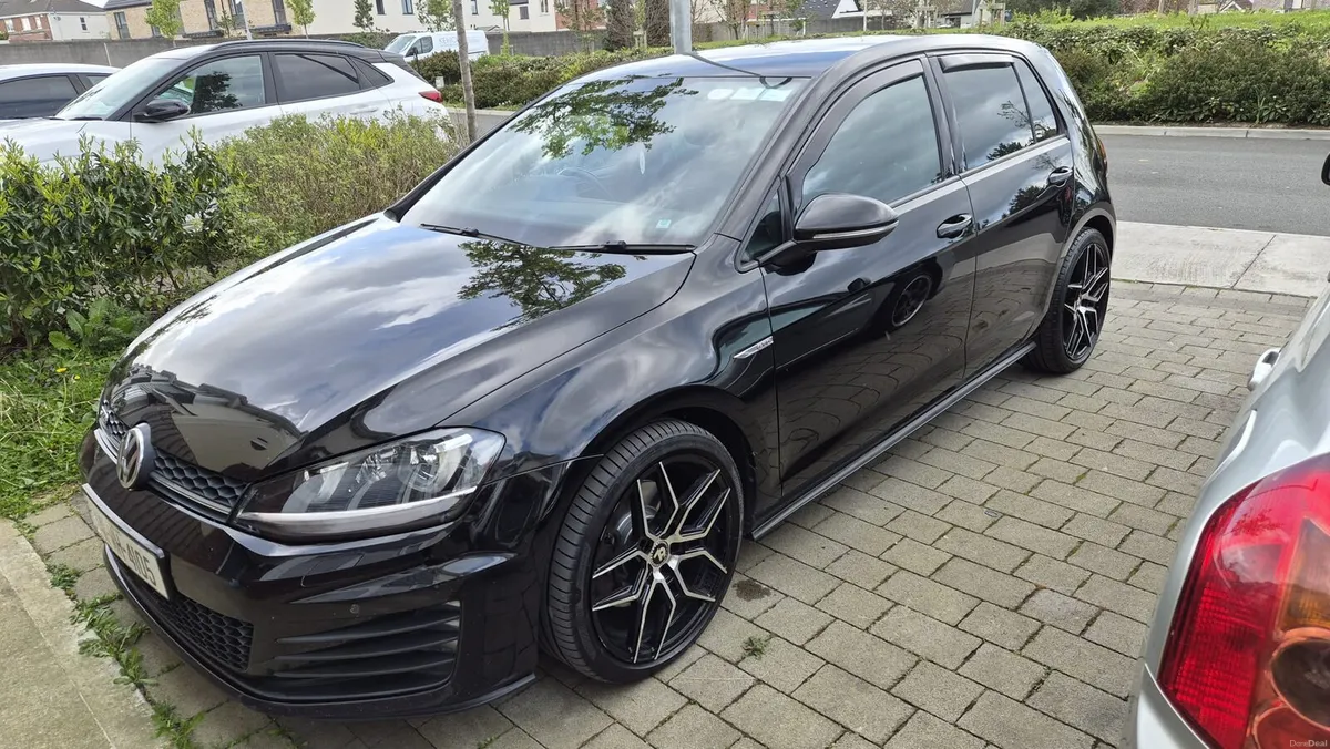 141 Golf GTD - Image 4