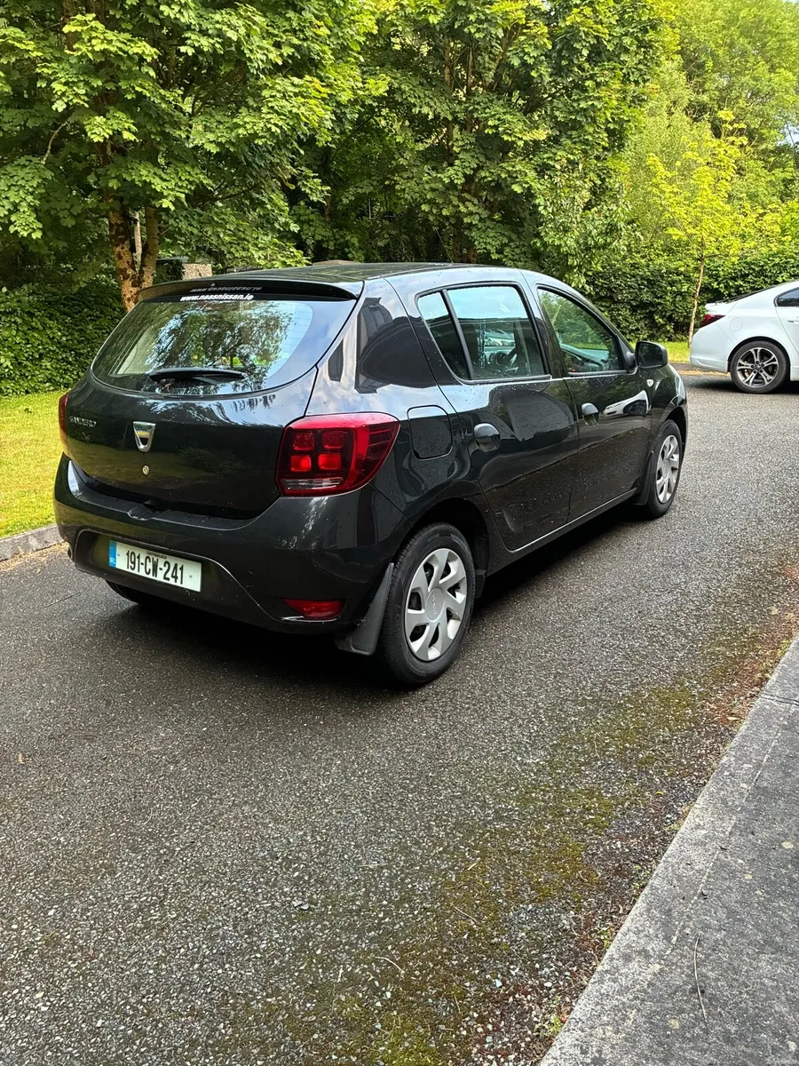 2019 Dacia sandero - Image 4