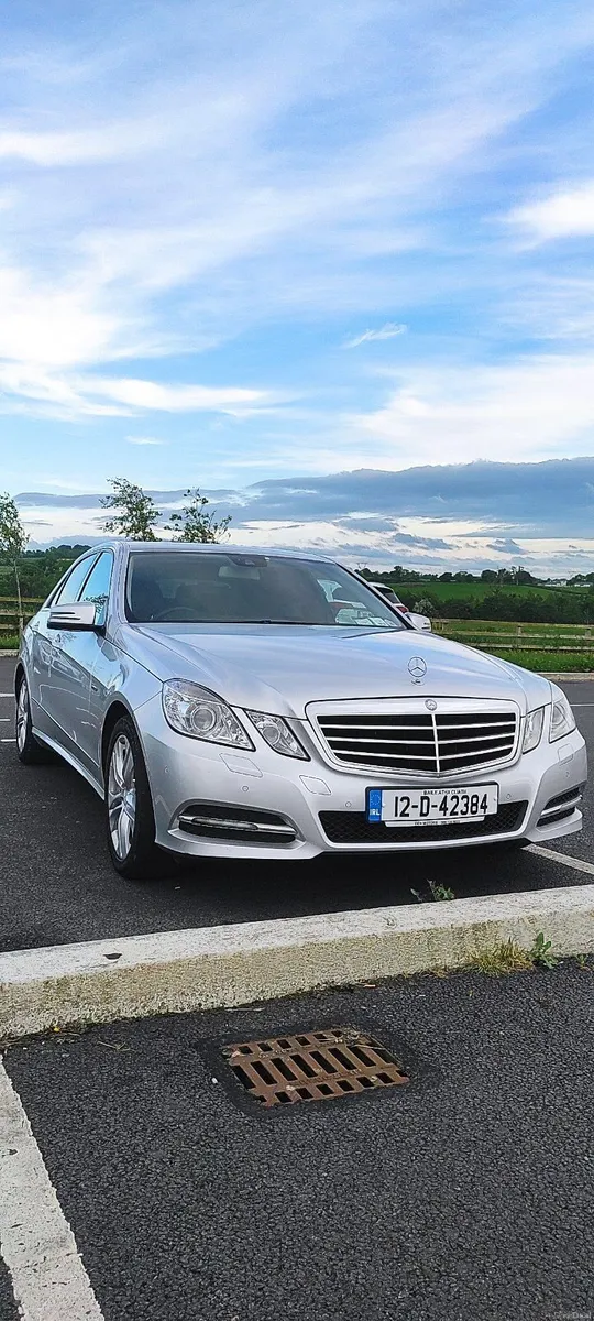 Mercedes-Benz E-Class 2012 - Image 1