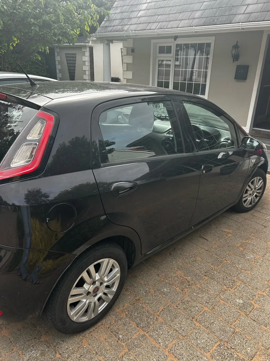 Fiat Punto - Image 4
