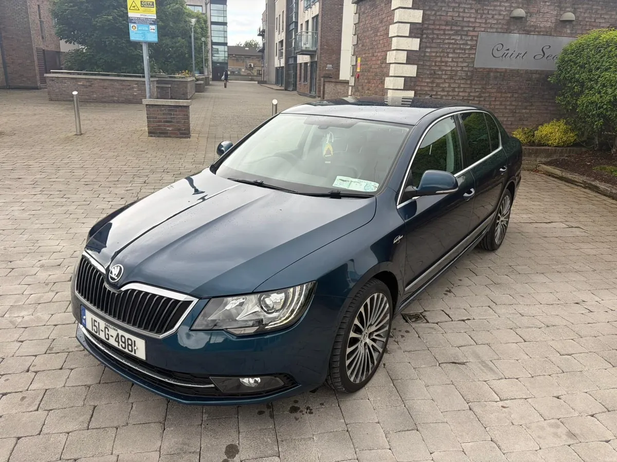2015 SKODA SUPERB 4X4 AUTOMATIC NCT 6-27 - Image 2