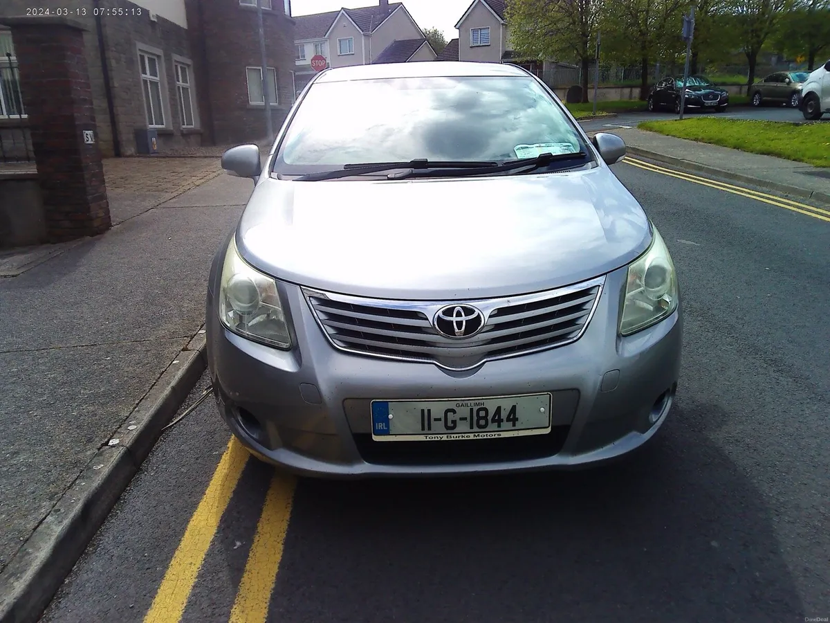 Toyota Avensis - Image 4
