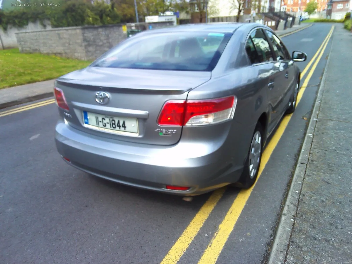 Toyota Avensis - Image 2