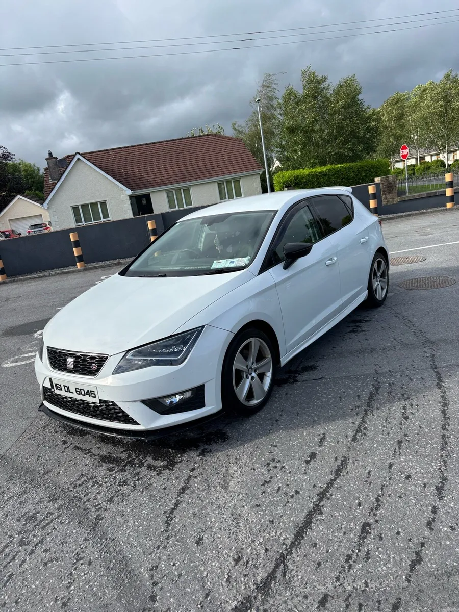 Seat Leon FR 2.0 TDI - Image 1