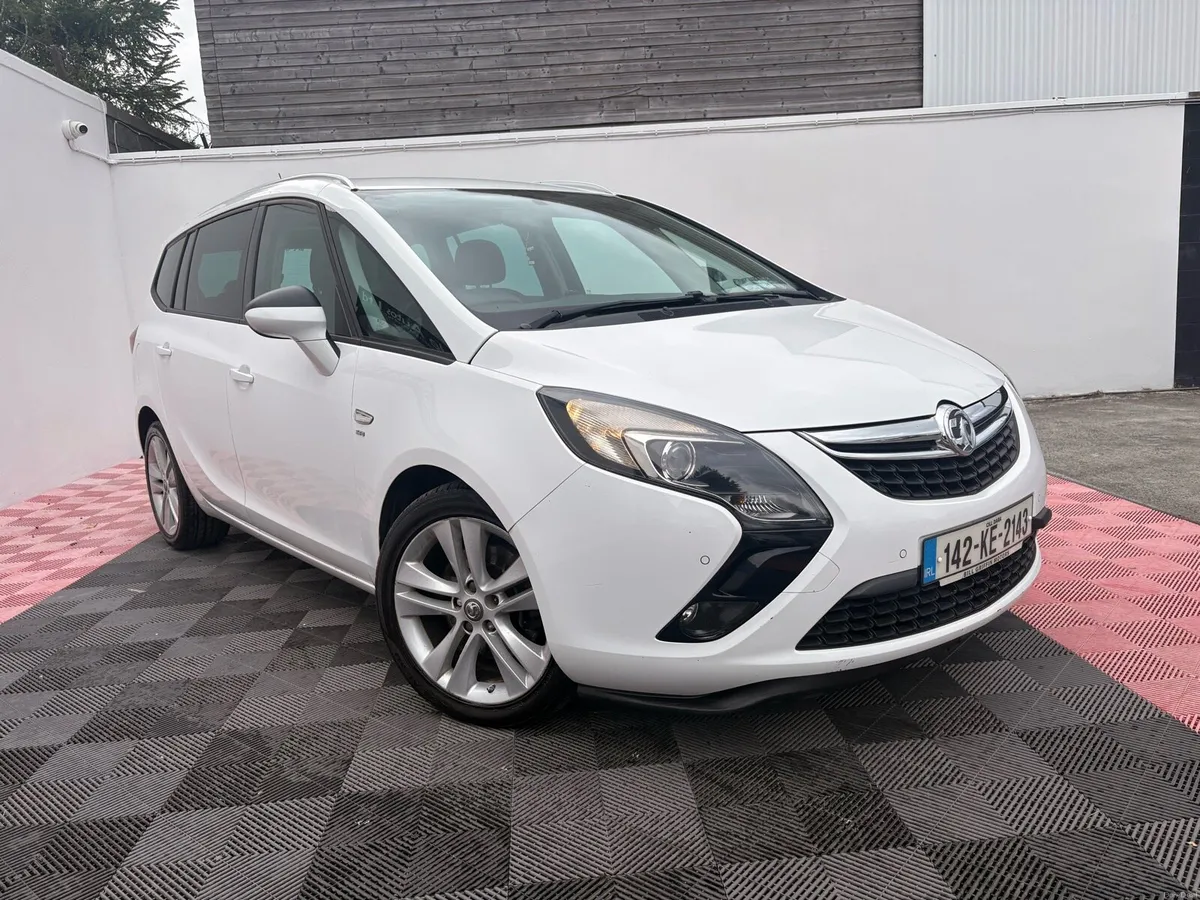 142 Vauxhall zafira tourer 2.0cdti Sri Nct/tax - Image 3