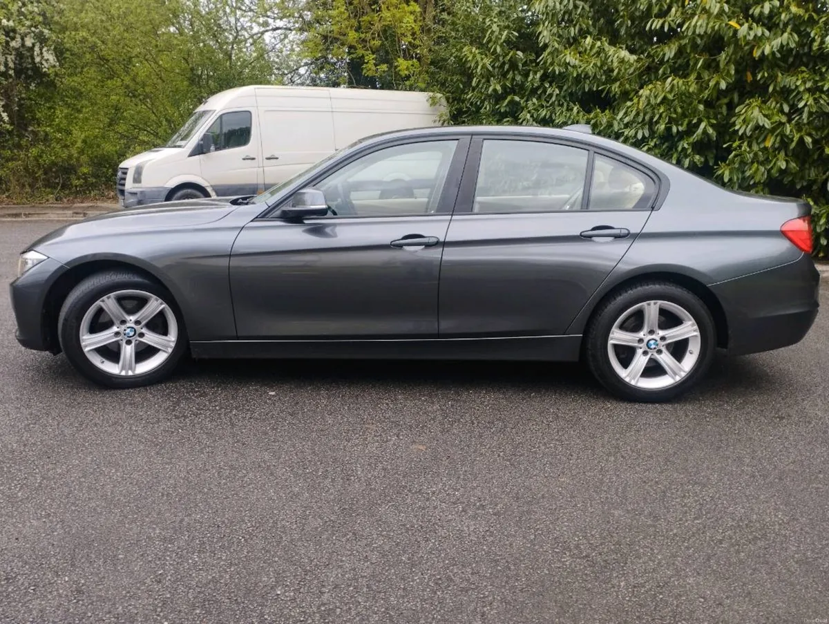 2014 BMW 316SE 2.0D Very low mileage - Image 3