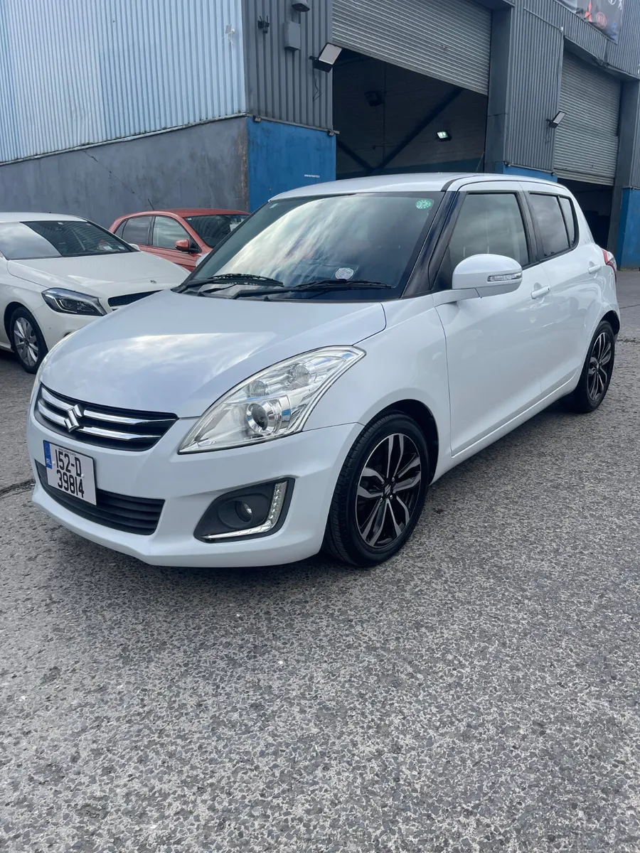 2015 Suzuki swift semi hybrid  low mileage leather - Image 4
