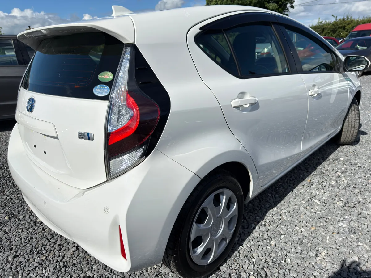 🔵 Toyota Aqua 1.5 Petrol Hybrid - Image 6