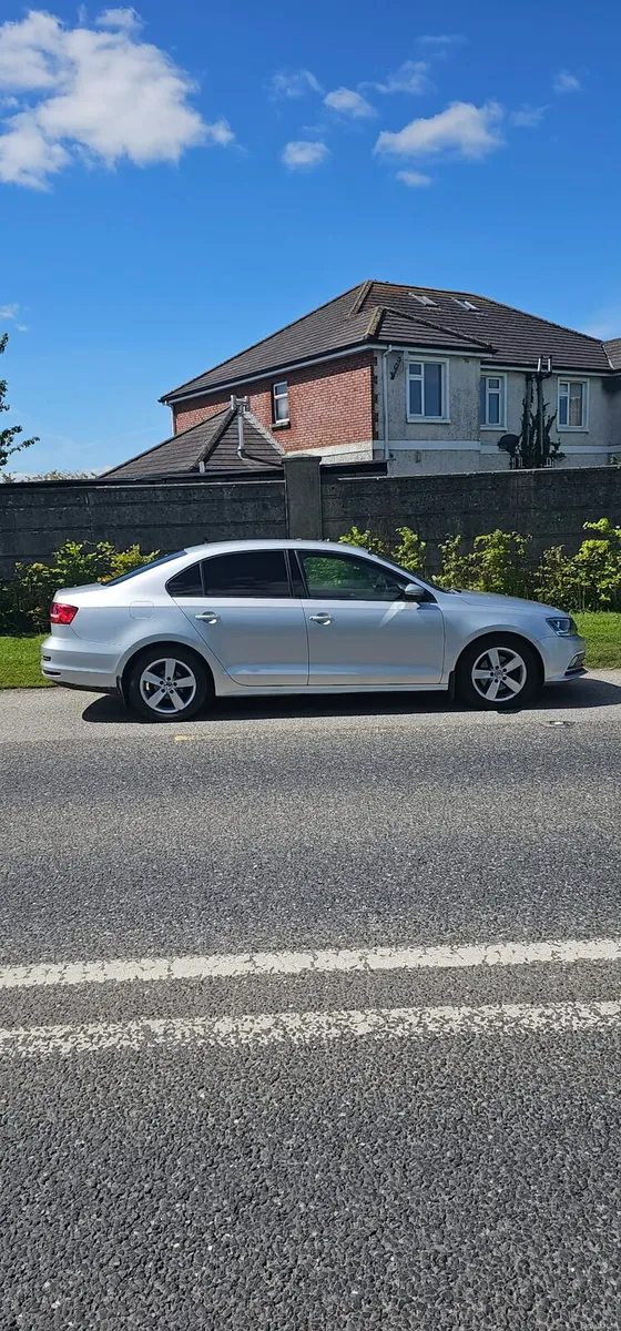 Volkswagen Jeeta CL TDi  110 BHP NCT 4/27 - Image 2