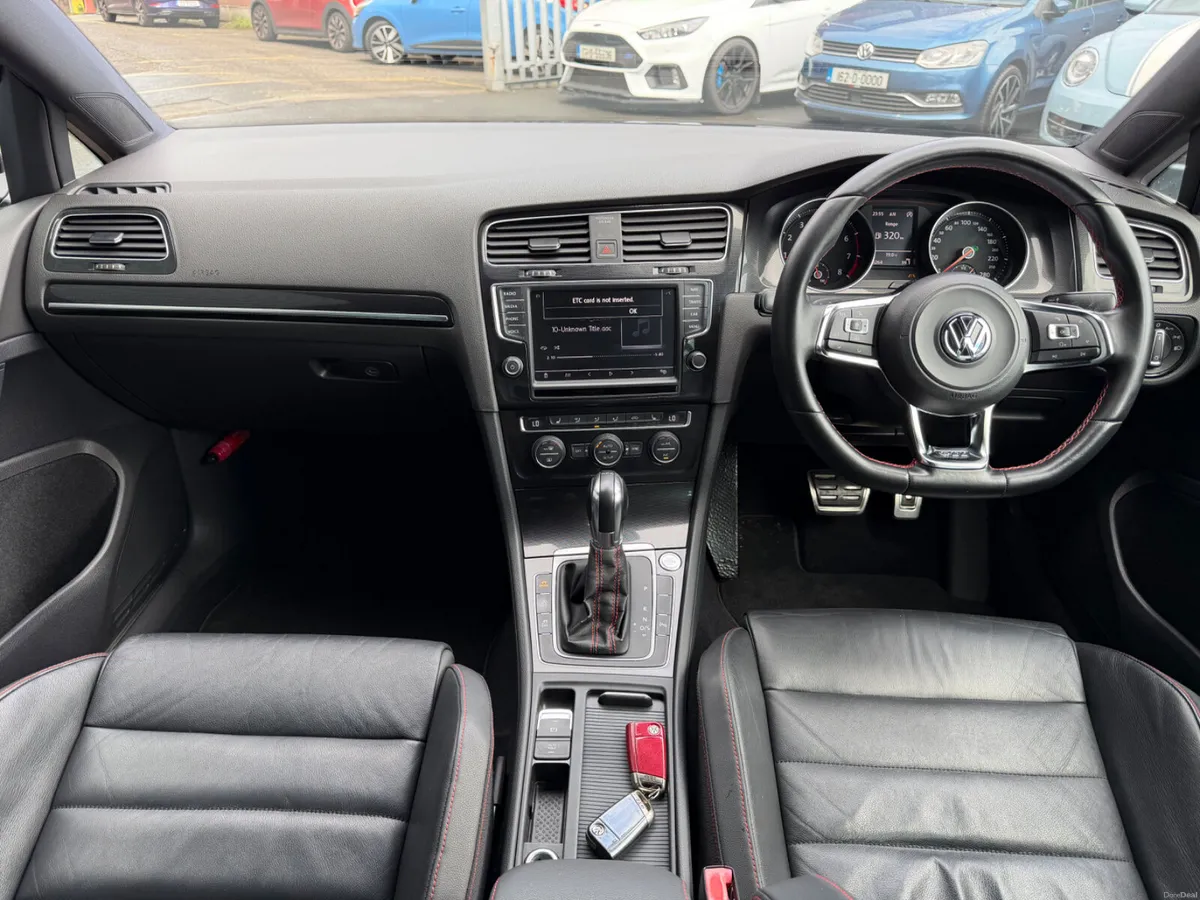 Volkswagen Golf GTI DSG Leather - Image 5