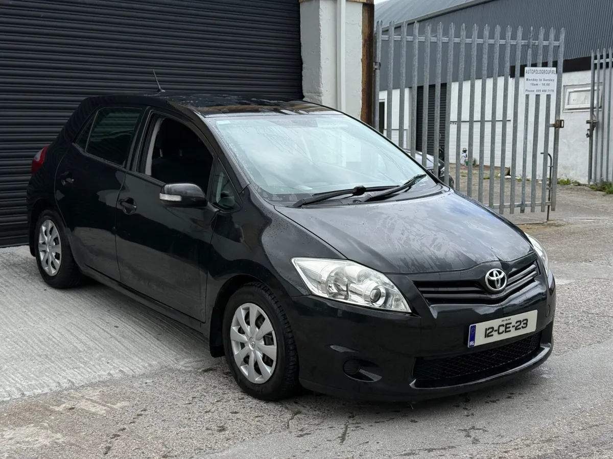 ⚫️Toyota Auris 2012⚫️ - Image 2