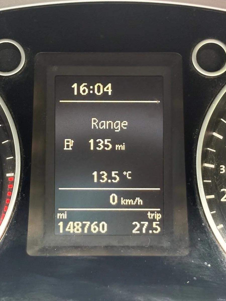 Volkswagen Passat 2013 - Image 4
