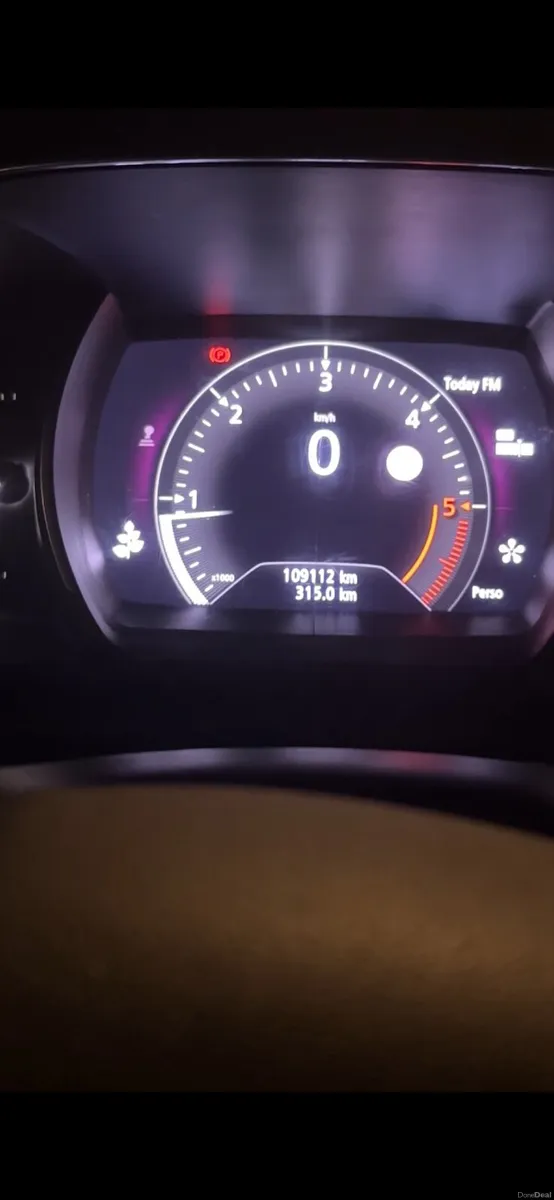 Renault Megane 2019 - Image 2