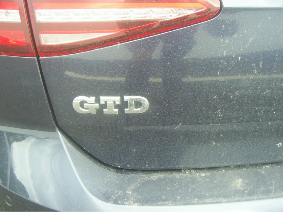 Volkswagen Golf 2.0 TDI GTD 184PS 5DR - Image 4