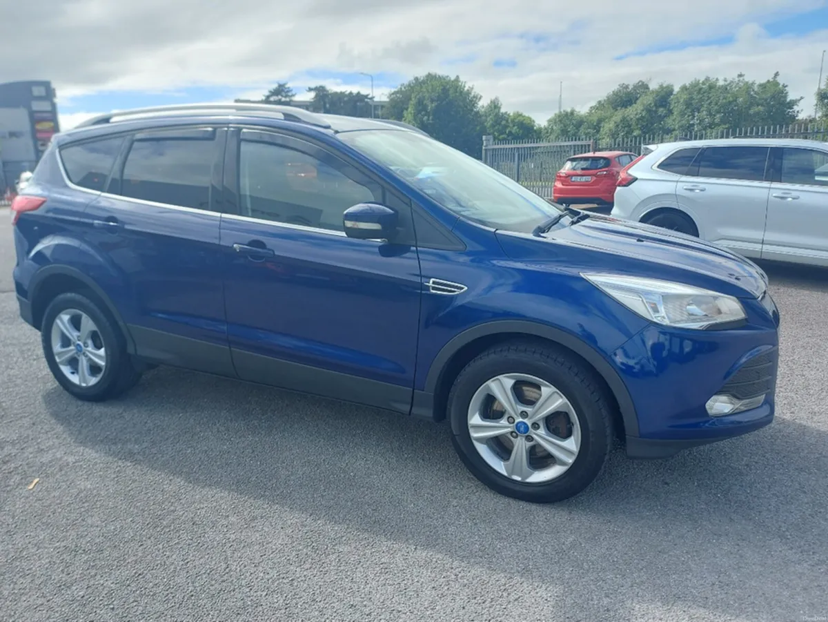 Ford Kuga 2.0 TDCI ZETEC 2WD 150PS 5DR - Image 4
