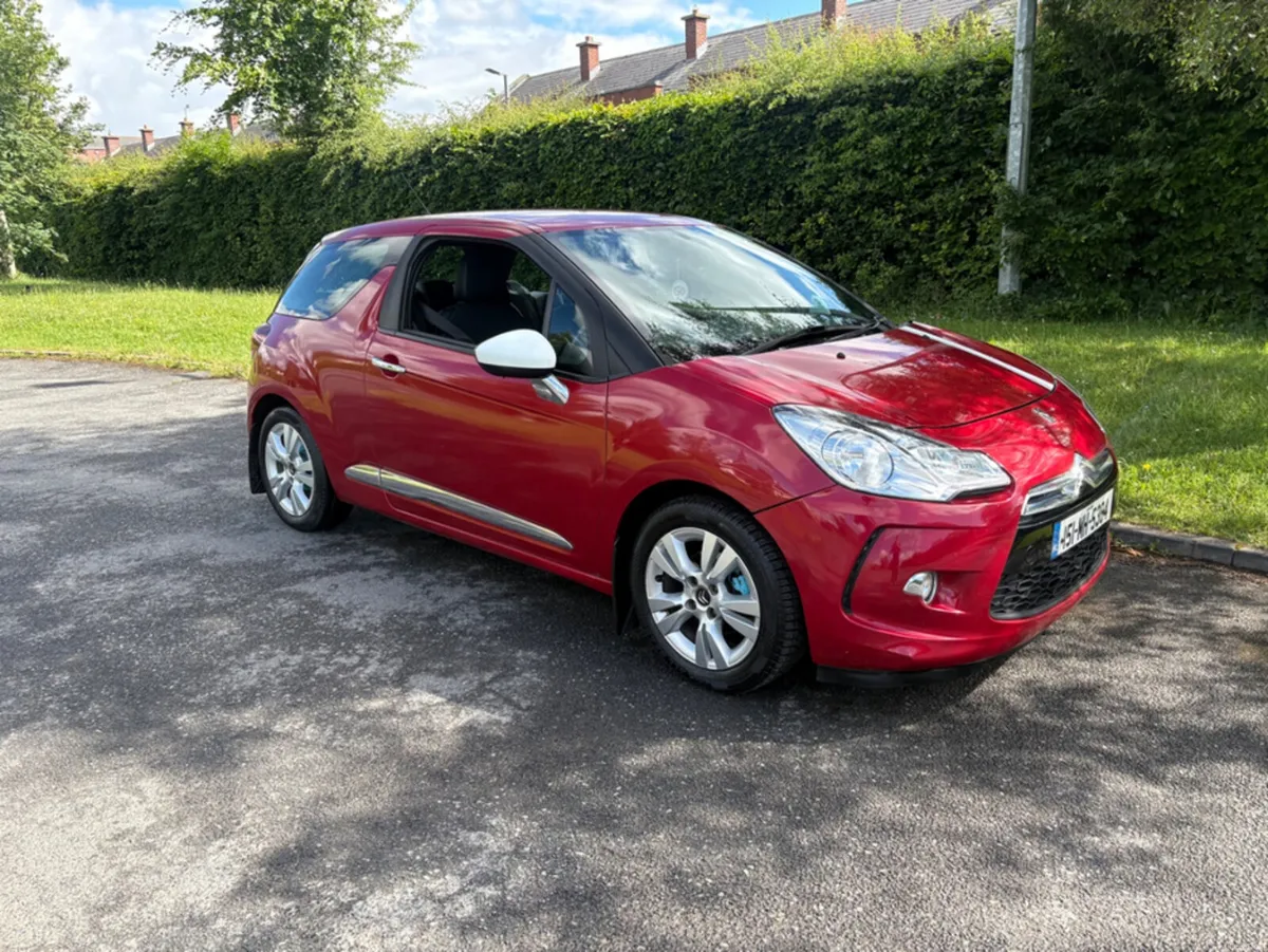 Citroen DS 3 1.2 PURE TECH 82 DESIGN P PLUS PTECH - Image 1