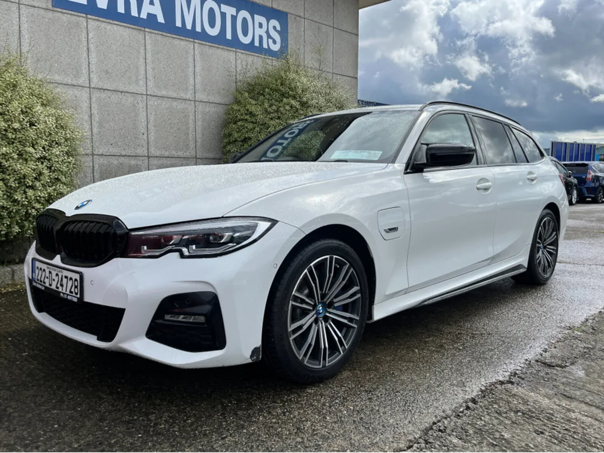 BMW 3-Series G21 330e ESTATE M-SPORT AUTOMATIC 2.0 - Image 5