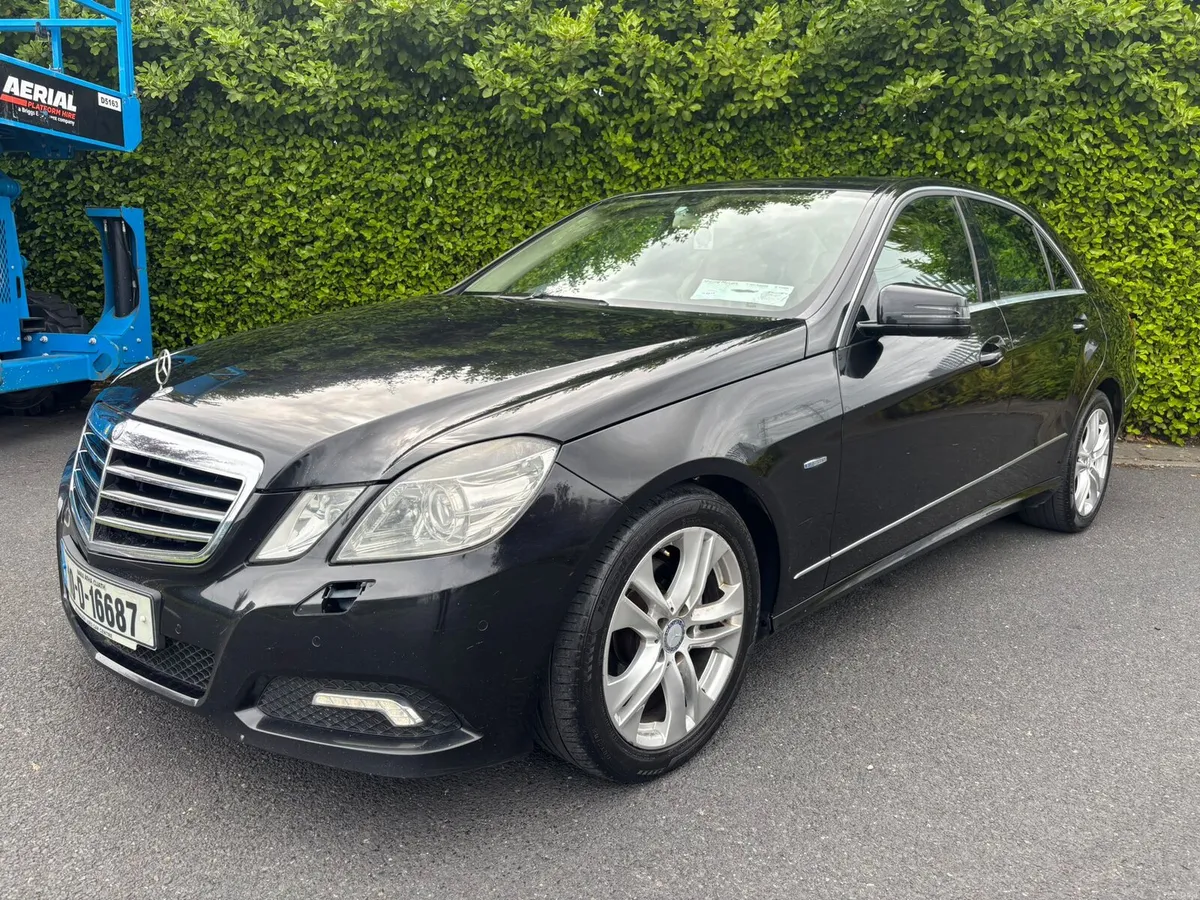 Mercedes E-Class Avangarde - Image 2