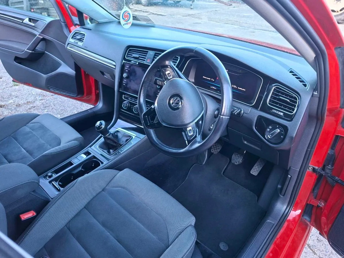 2018 VW Golf Highline Diesel 1.6 Manual - Image 4