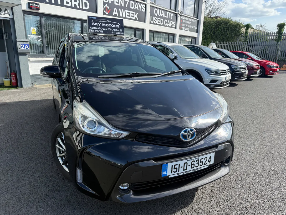 2015 Toyota Prius Alpha 1.8 hybrid, 51k Miles - Image 2