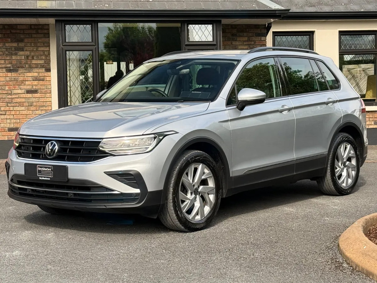 Immaculate 221 Volkswagen Tiguan! - Image 3