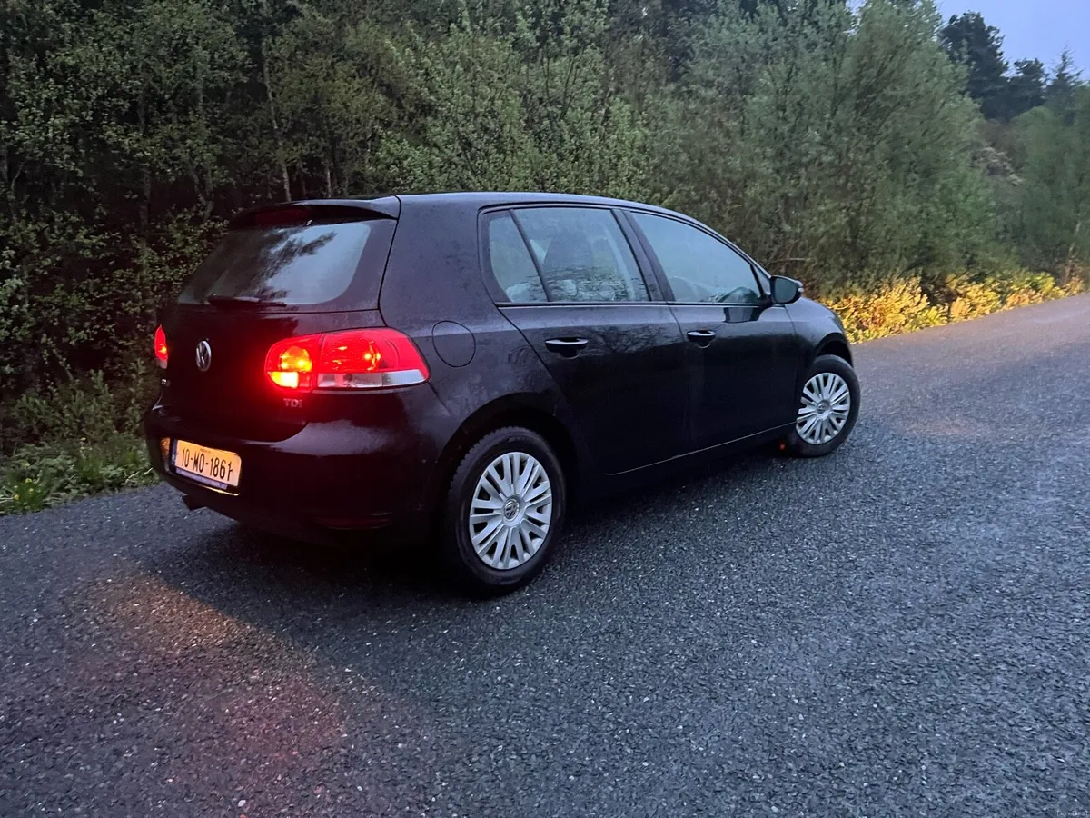 VW GOLF - Image 3