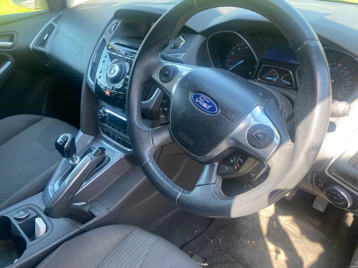 Ford Focus 2012 - Image 3