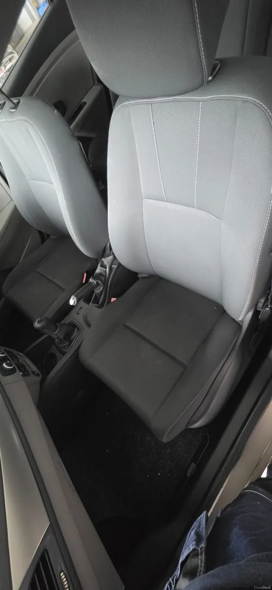 Renault Megane 2011 85 miles - Image 2