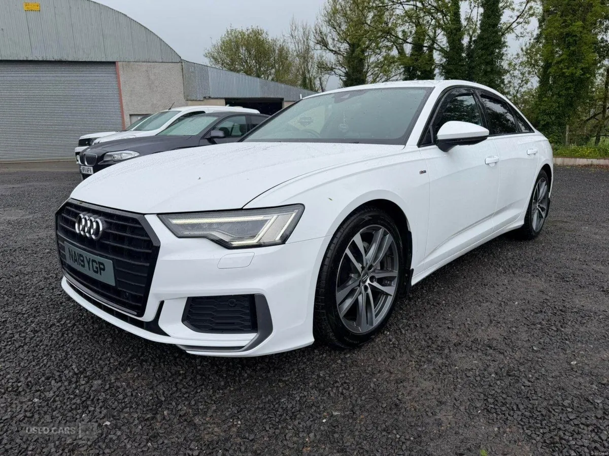 Audi A6 DIESEL SALOON - Image 2