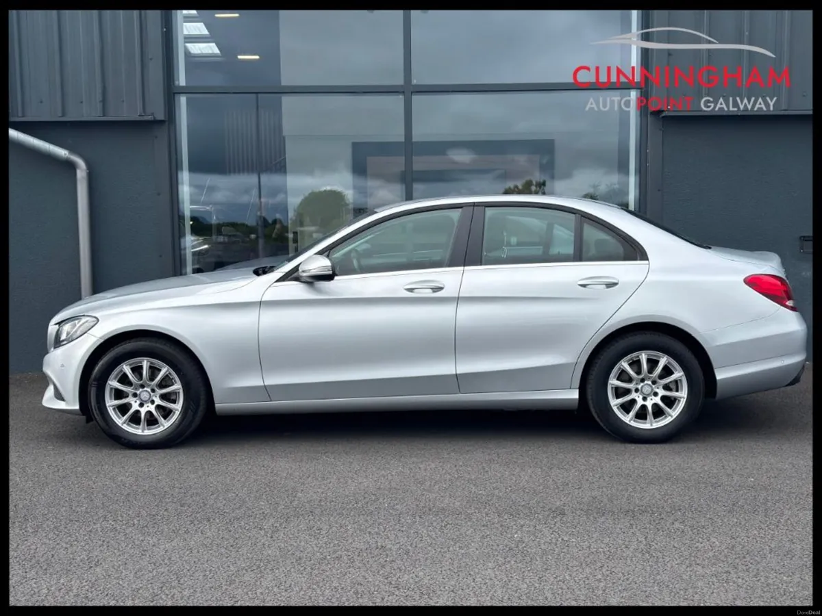 Mercedes-Benz C-Class C220d SE Auto - Image 4
