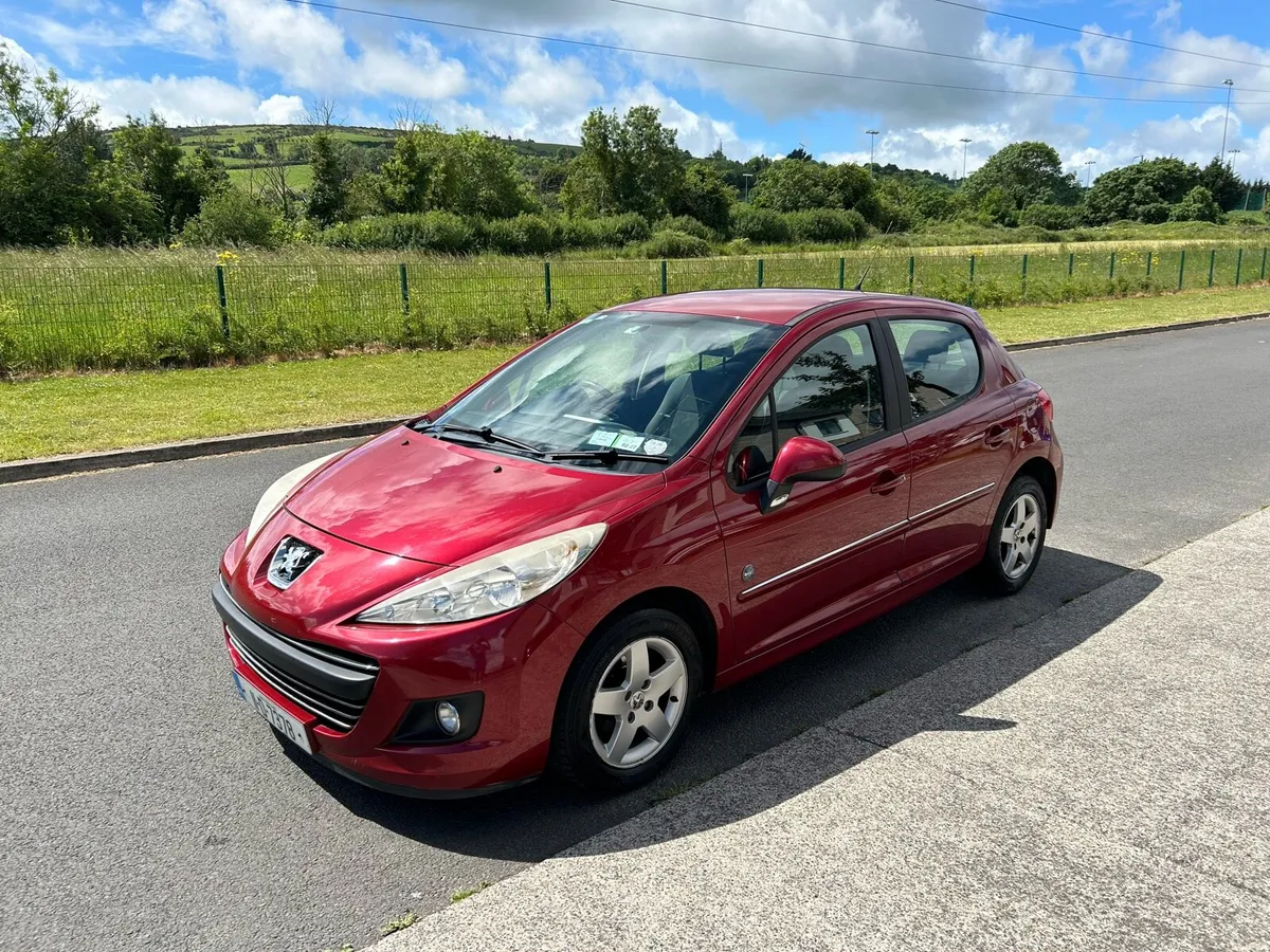 11 PEUGEOT 207 ENVY €1,950 - Image 3