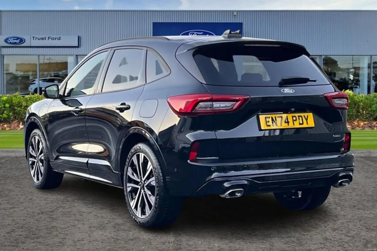 Ford Kuga ST-Line X - Image 2