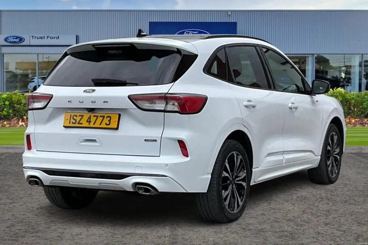 Ford Kuga 2.5 Duratec 14.4kWh ST-Line X Edition SU - Image 4