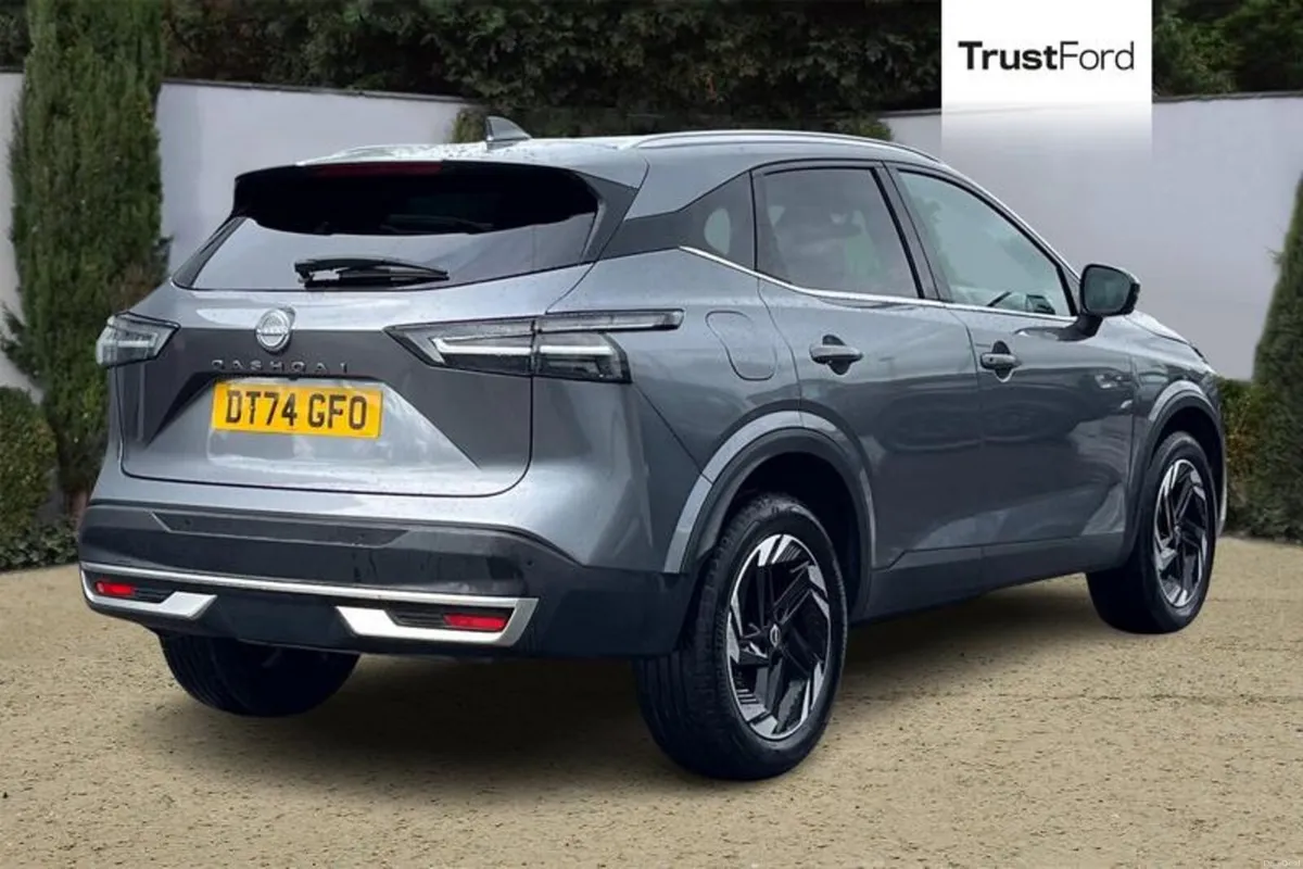Nissan Qashqai N-Connecta - Image 4