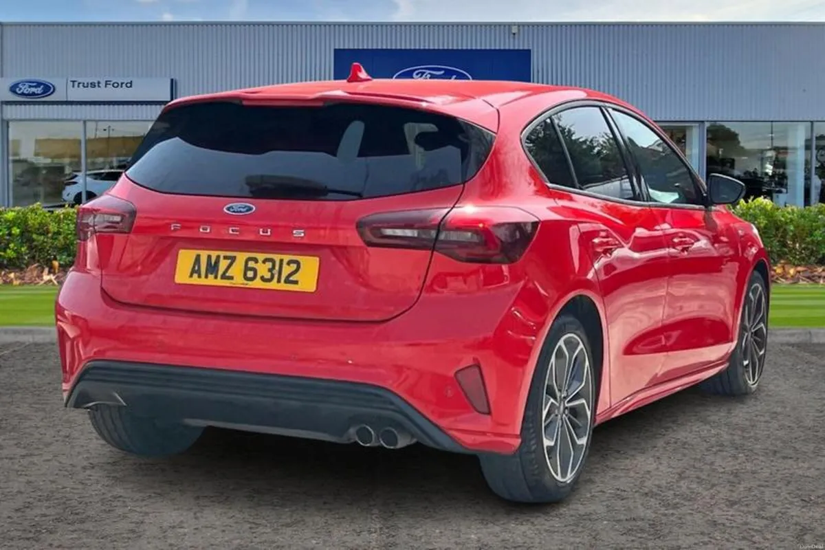 Ford Focus ST-Line X - Image 4